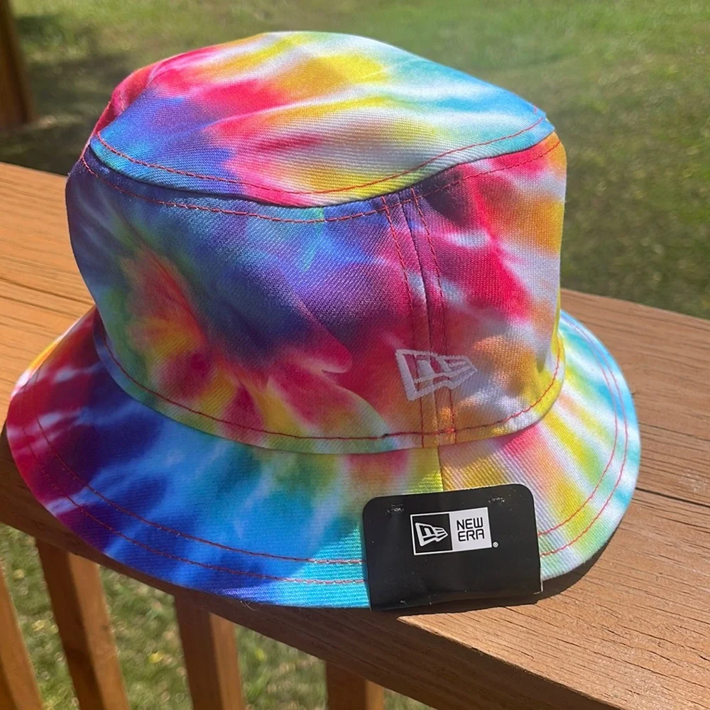 New Era Tie-Dyed Bucket Hat Small / Medium